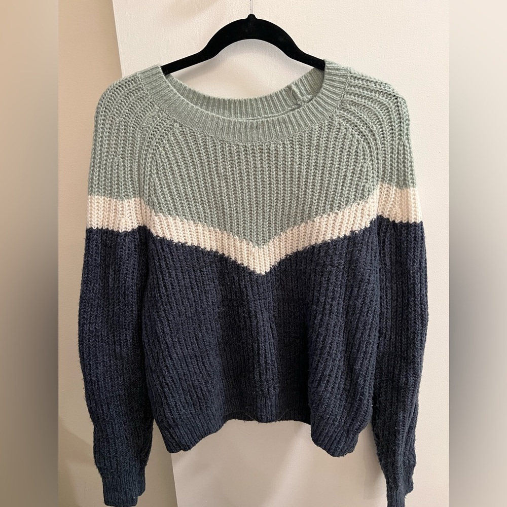 Abercrombie sweater NWOT